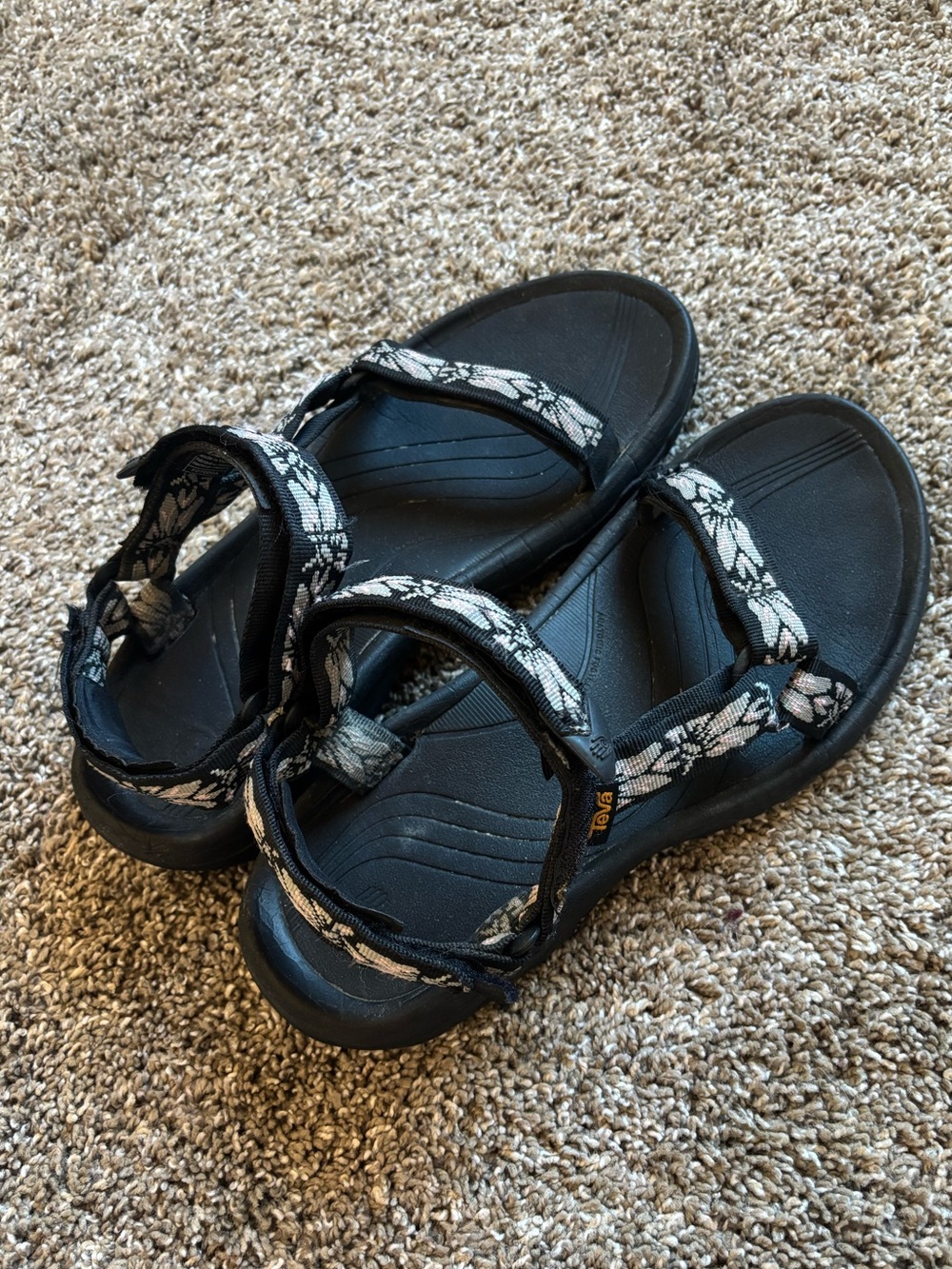 Teva sandals - Picture 2 of 5